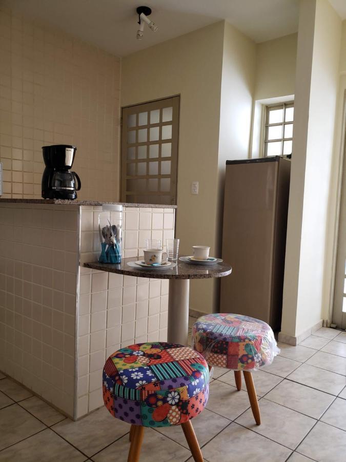 Apto Central Com Estacionamento - Faculdade Odonto Apartment อารารากวารา ภายนอก รูปภาพ